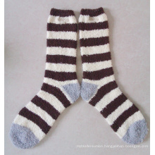 Lady′s Microfiber Fuzzy Socks with Embroidery Logo